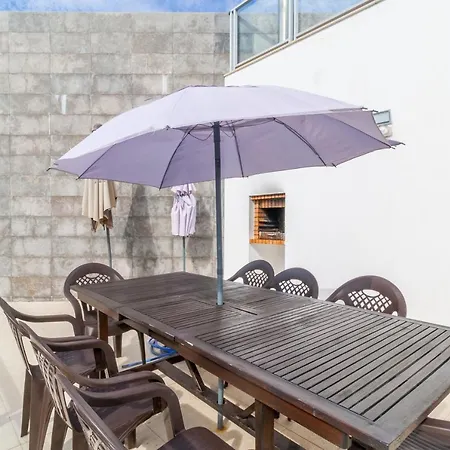 Guia Sleeps 8 Pool Air Con Wifi * Guia (Faro)