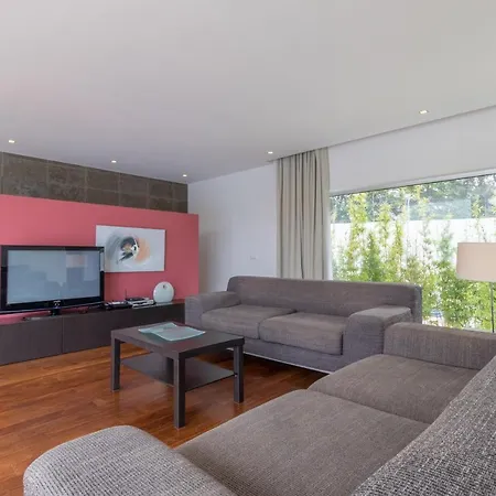 Guia Sleeps 8 Pool Air Con Wifi Villa Guia (Faro)